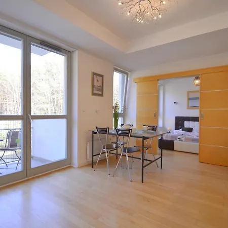 Bedroom Baltycka 11 M11 Διαμέρισμα *